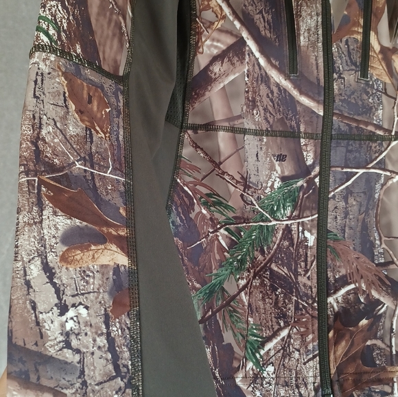 Women's GSX Core Jacket Color Real Tree Adaptive Layering  Sistem Size S. - Picture 5 of 15